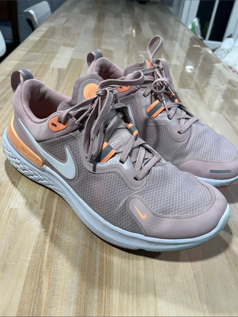 Nike Pink Peach and Orange Running Sneakers react miler women’s 11 dusty pink